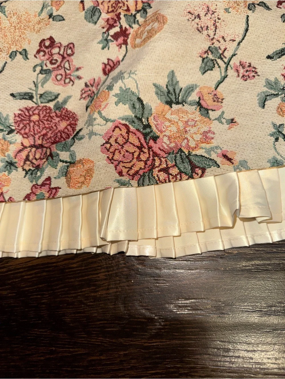Westfade richly textured